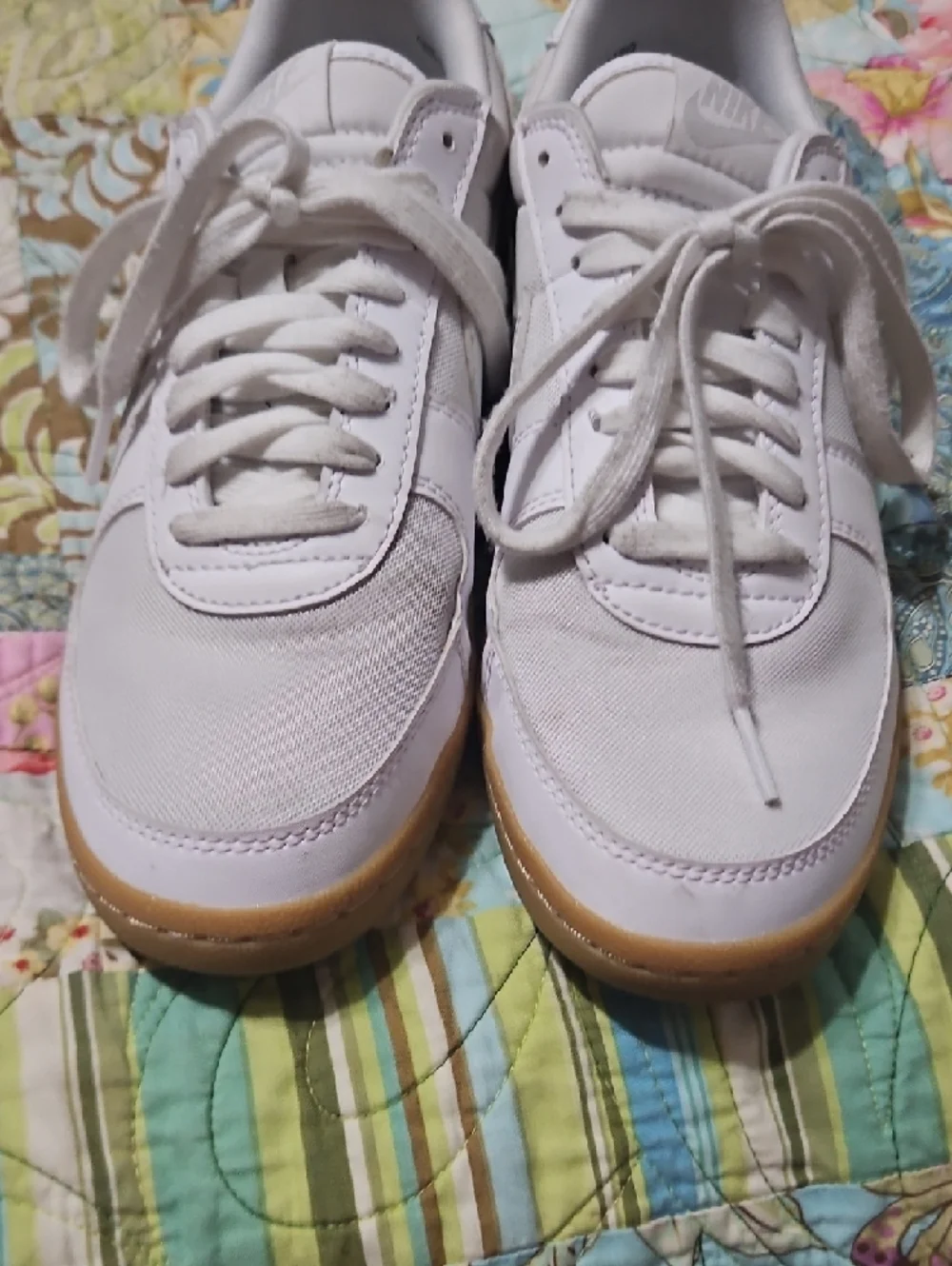 Nike White‎ Low-Top Sneakers with Gum Outsole